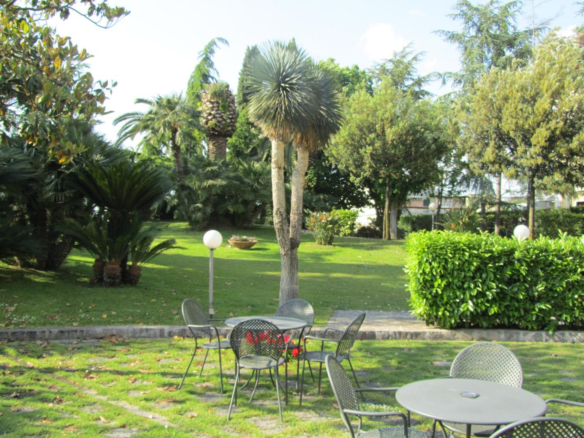 Hotel Giovanna Pompei Esterno foto