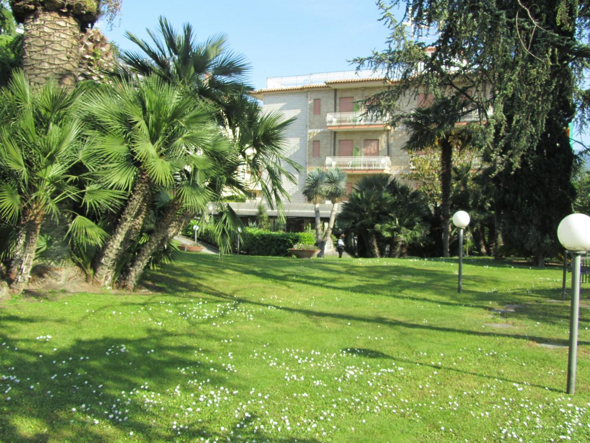 Hotel Giovanna Pompei Esterno foto