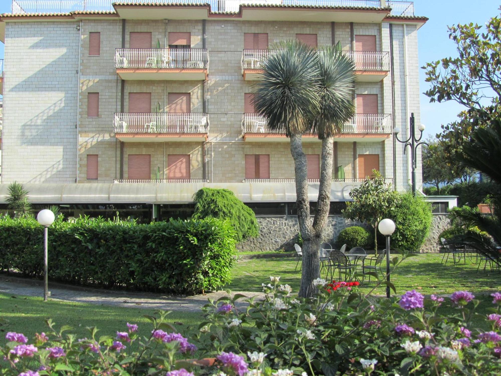 Hotel Giovanna Pompei Esterno foto