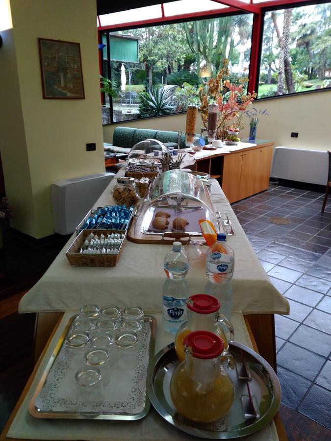 Hotel Giovanna Pompei Esterno foto