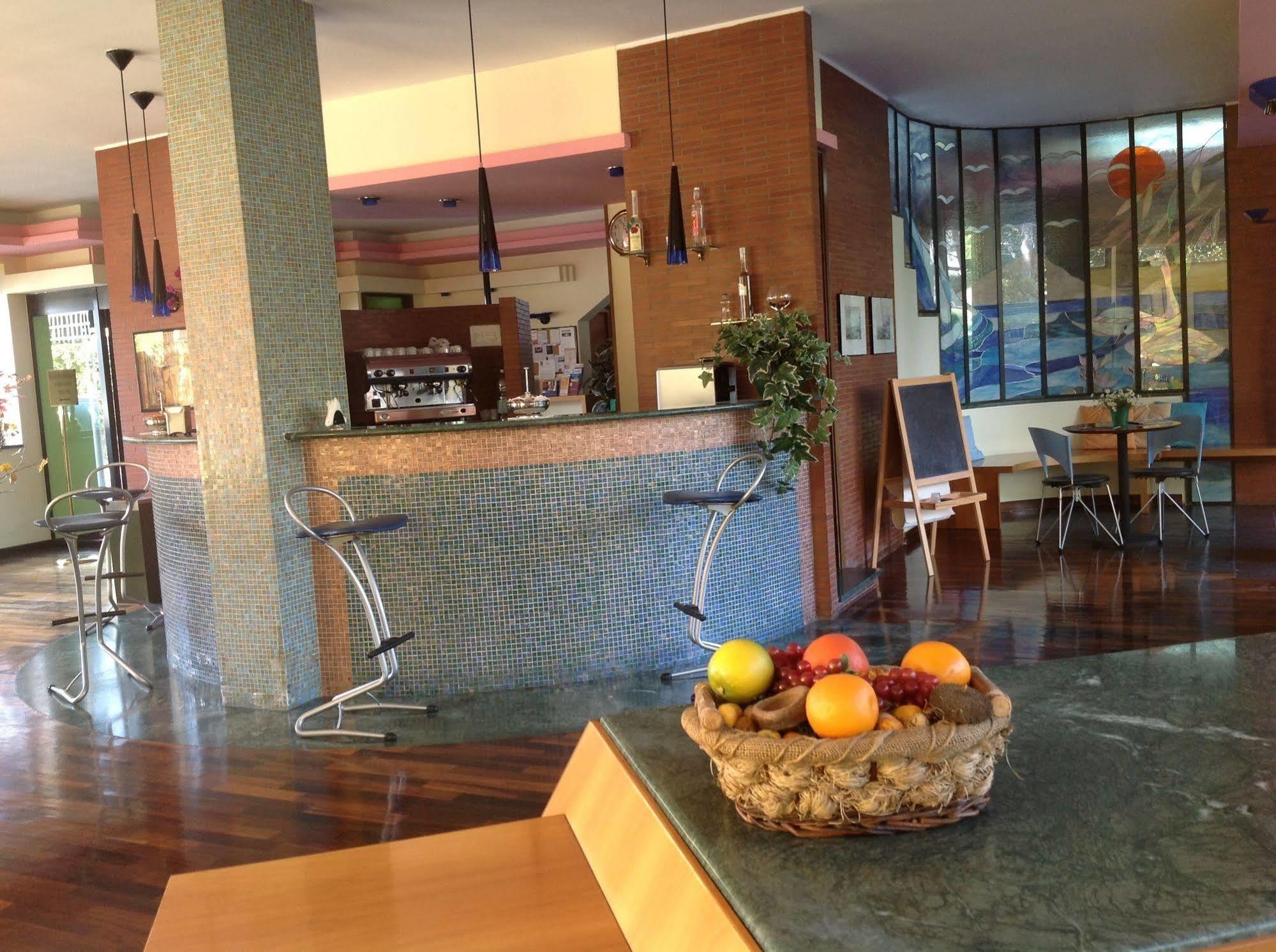 Hotel Giovanna Pompei Esterno foto