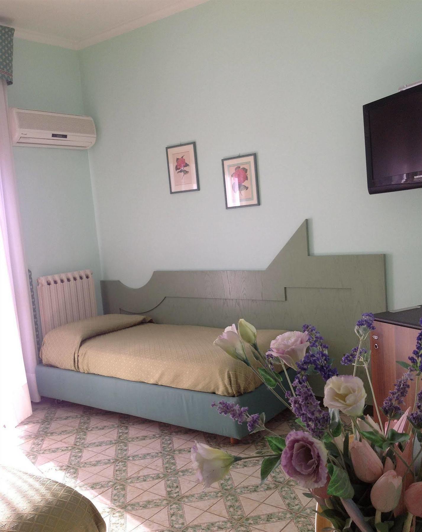 Hotel Giovanna Pompei Esterno foto