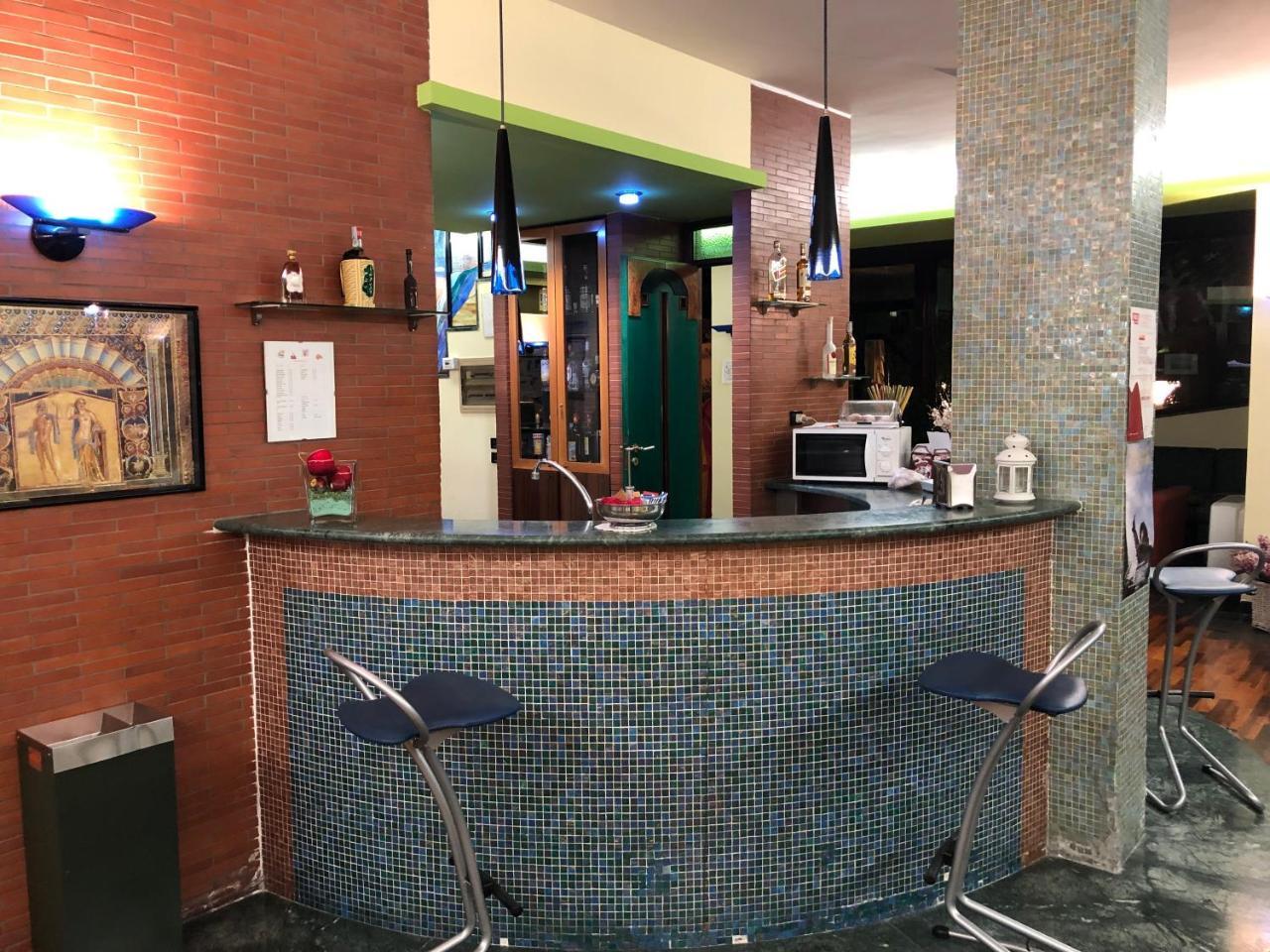 Hotel Giovanna Pompei Esterno foto