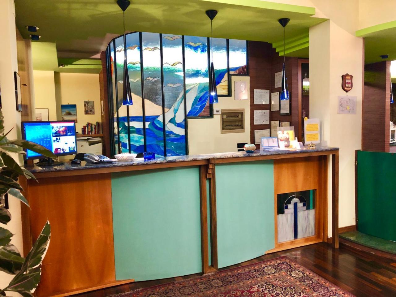 Hotel Giovanna Pompei Esterno foto